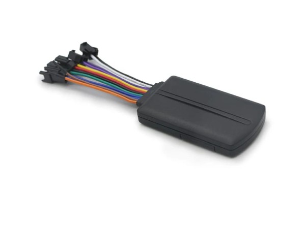 Traceur GPS multifonction – ACC, alarme, suivi en temps réel